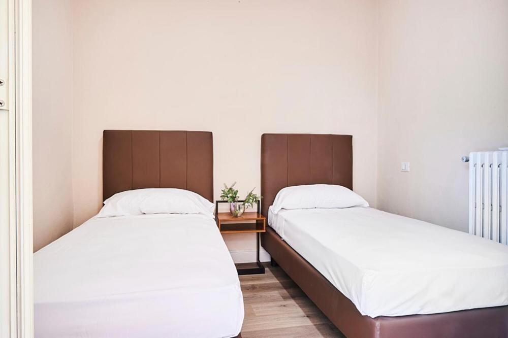 Cattaleya Rooms Флоренция Екстериор снимка