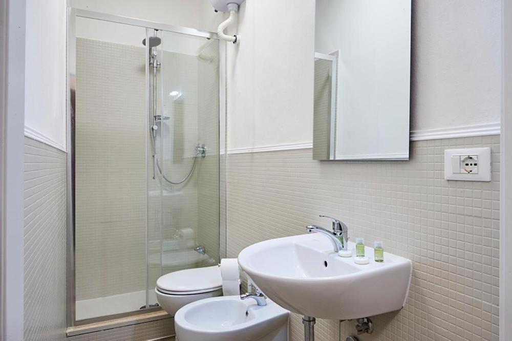 Cattaleya Rooms Флоренция Екстериор снимка