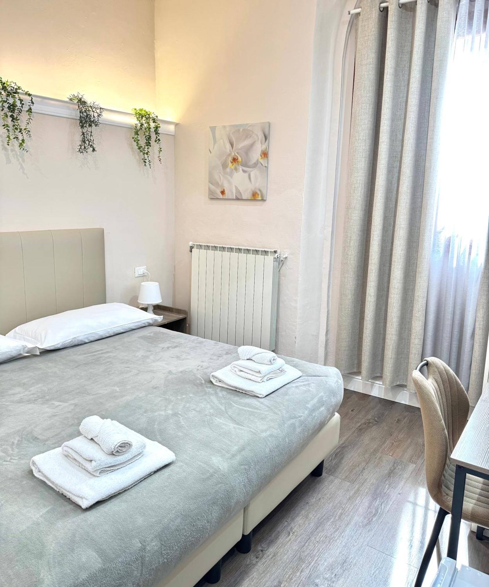 Cattaleya Rooms Флоренция Екстериор снимка